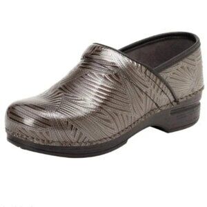 Dansko Groove Steel Pro XP Leather Clog I Sz 39 (U.S. 8.5/9)
